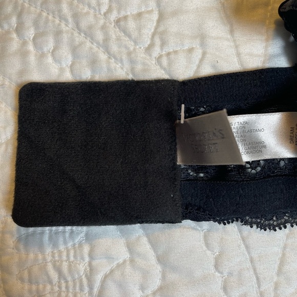 Victoria’s Secret Dream Angels Lined Demi‎ Bra 38 D Black & Ivory w/Lace Trim - Picture 9 of 12